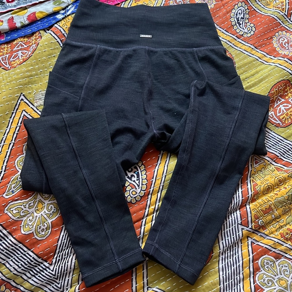 Prana Leggings size S - Picture 2 of 9